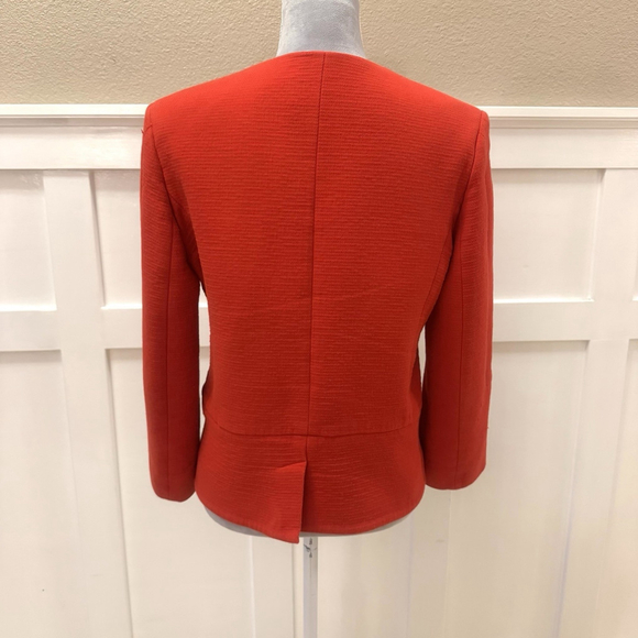 Sandro Women's Coral Red Colarless Blazer Jacket Size:40(US:M) Lined Pockets Zip - Picture 3 of 16